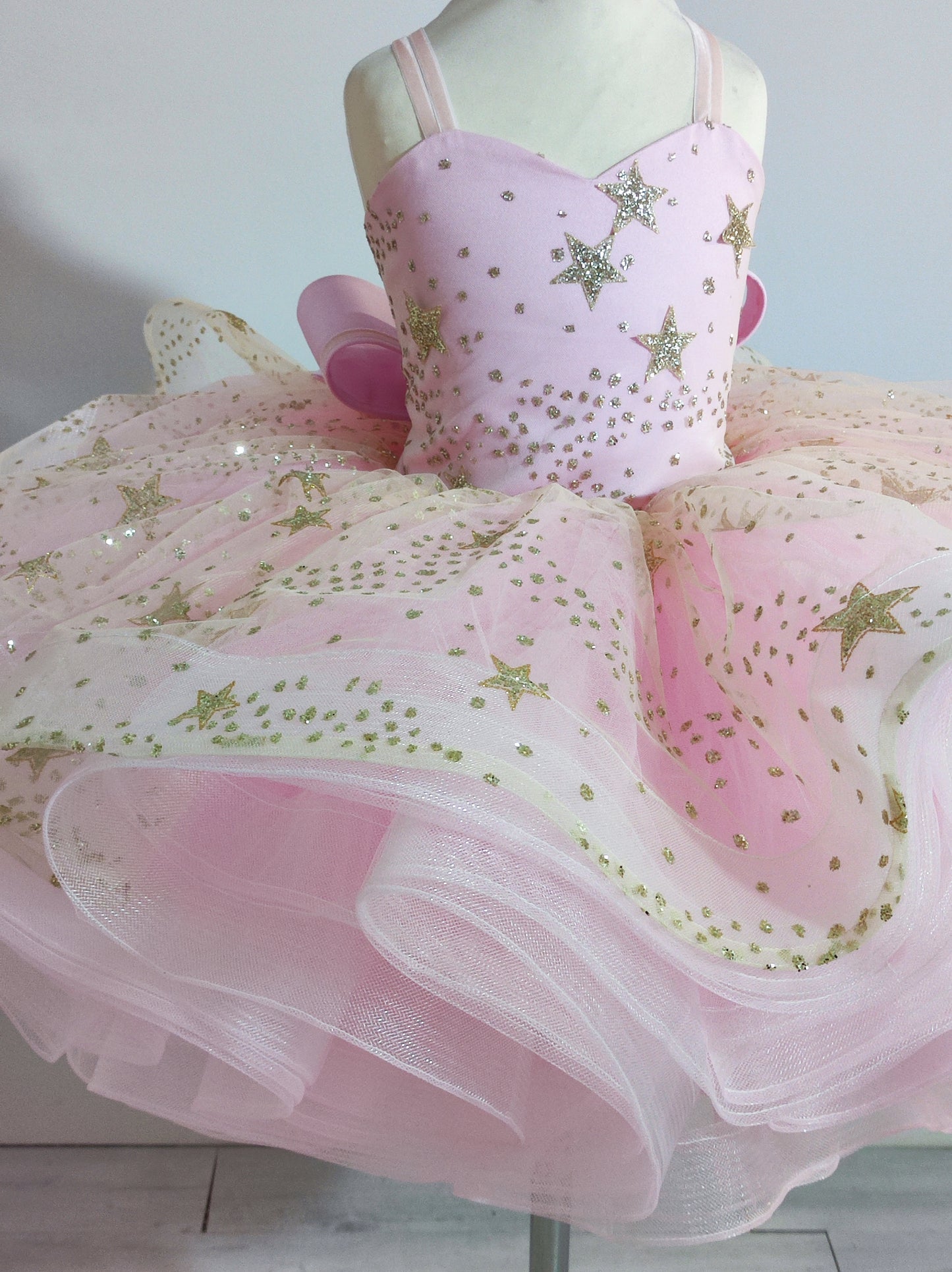 "Pink Dream" star dress