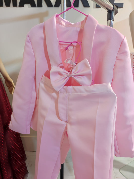 BAZAAR SALE-PINK BOYS SUIT 6-7 SIZE