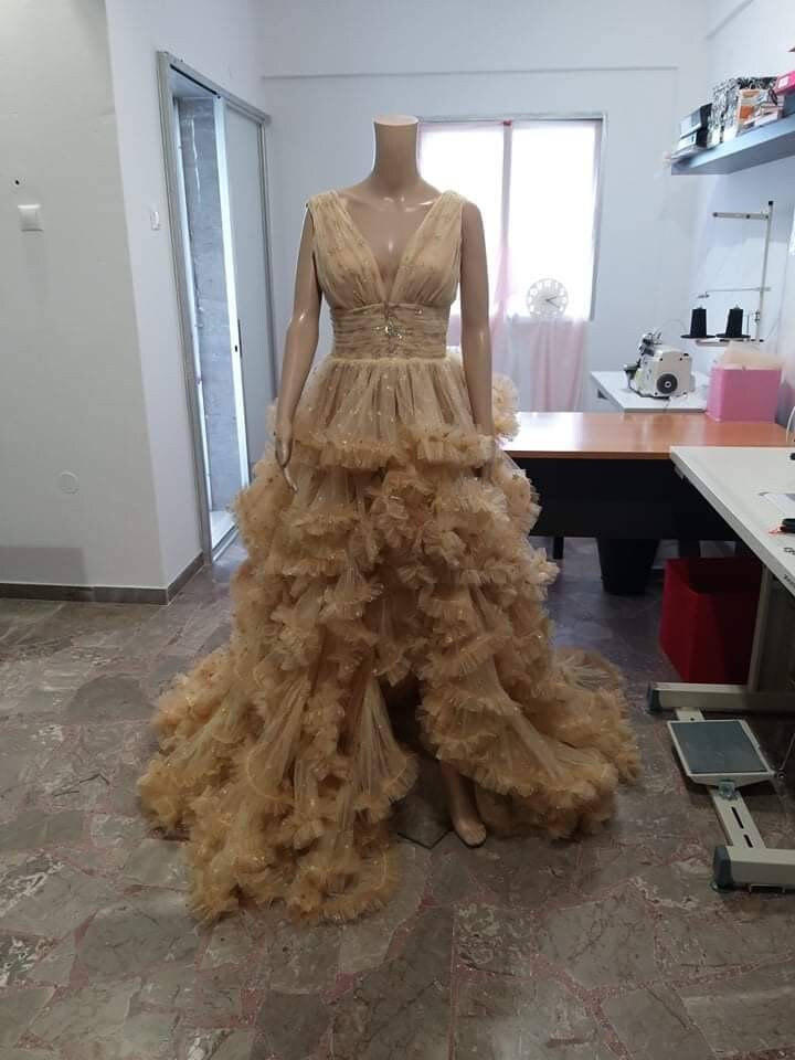 Gold Star Ruffled Dress Woman's Dress,photoshoot Dress,"Victoria"