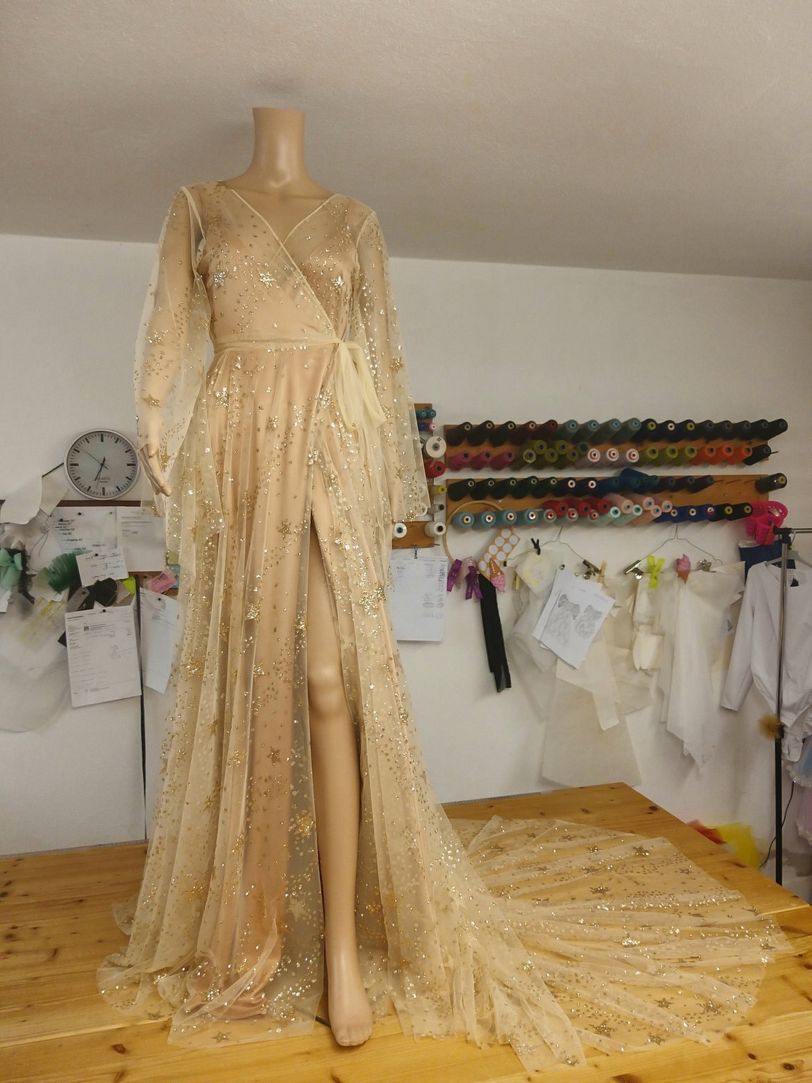 Gold Star Dress,Wrap Dress,"lia"