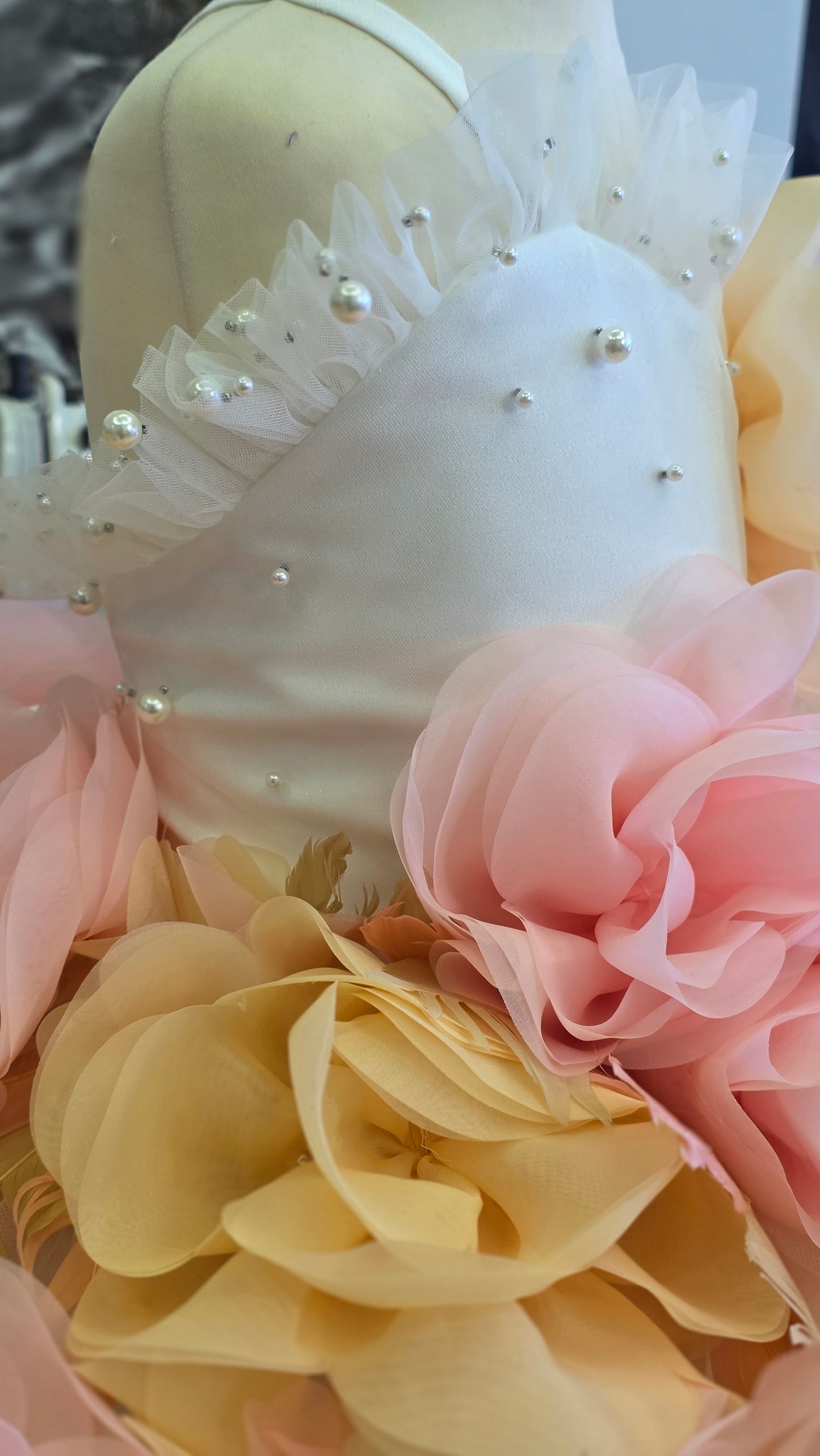 Pearl Dahlia -PREORDERS
