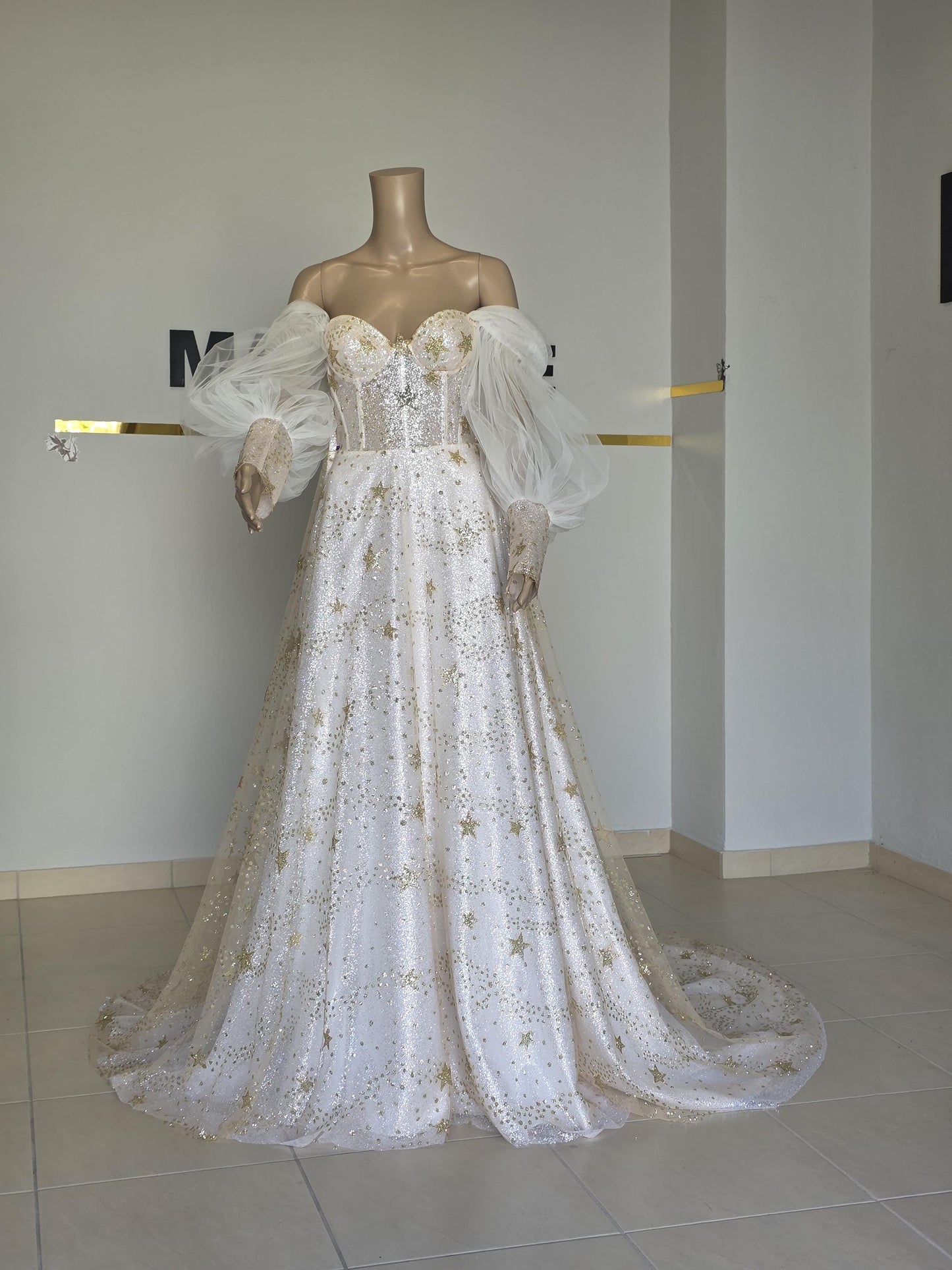 White Star Long Women's Gown