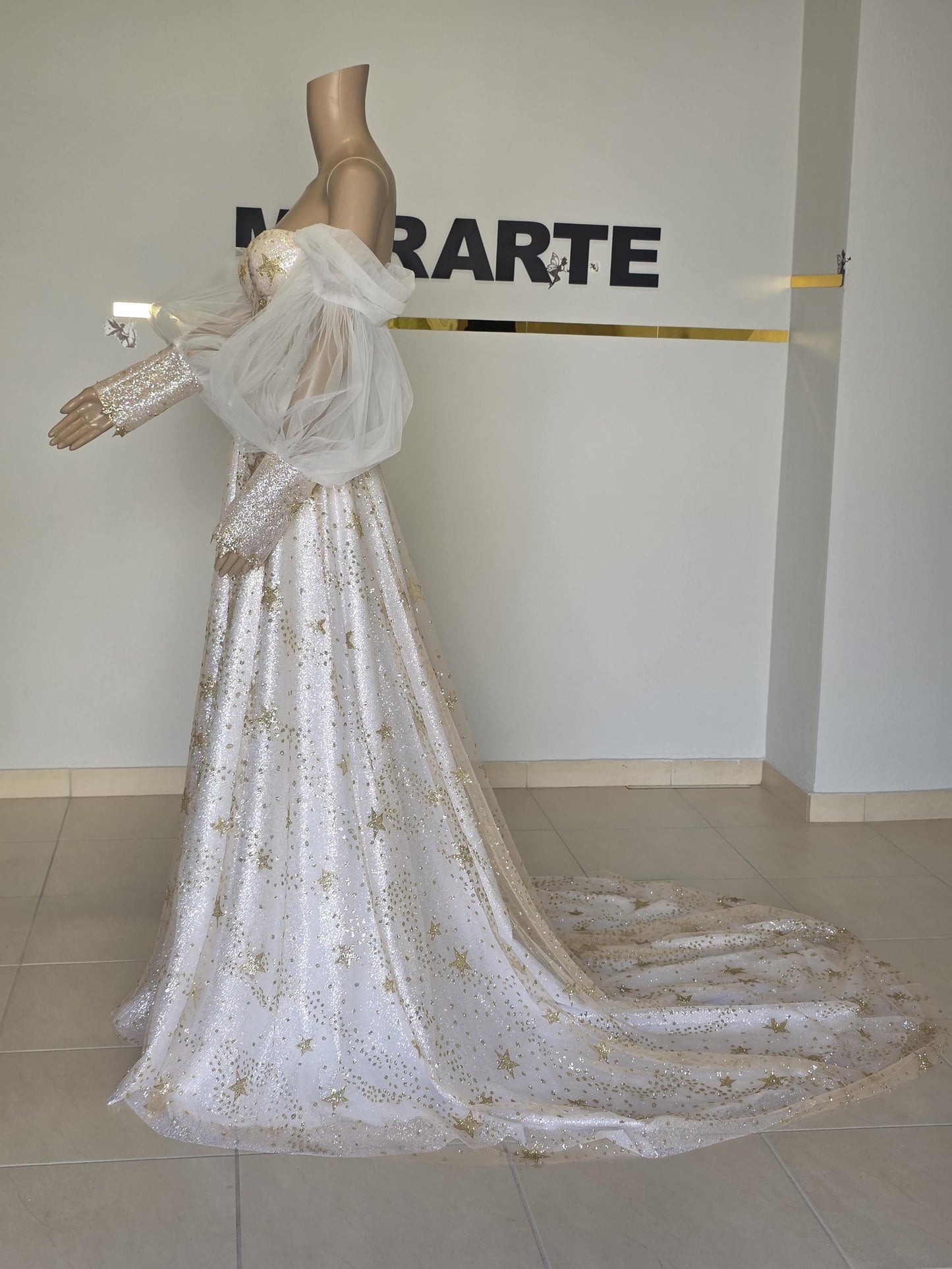 White Star Long Women's Gown